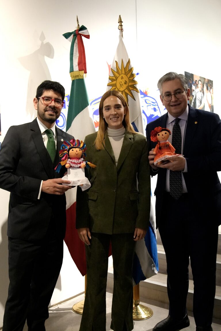 Querétaro lleva participación juvenil a Uruguay