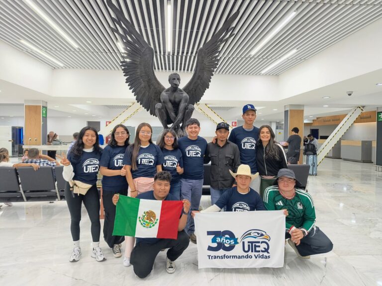 Alumnos de la UTEQ impulsan la agricultura de precisión con estancia académica en Colombia